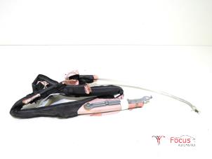 Gebruikte Airbag hemel rechts Fiat Panda/Pandina (312) 1.2 69 Prijs € 40,00 Margeregeling aangeboden door Focus Automotive