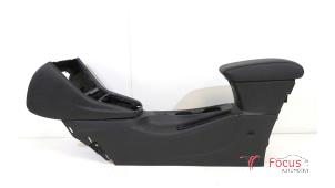 Gebruikte Armleuning Opel Astra K 1.0 Turbo 12V Prijs € 75,00 Margeregeling aangeboden door Focus Automotive