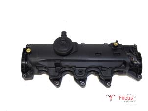 Gebruikte Kleppendeksel Dacia Sandero II 1.5 dCi 90 Prijs € 24,95 Margeregeling aangeboden door Focus Automotive