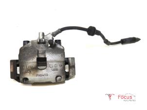 Gebruikte Remklauw (Tang) links-voor Fiat 500 (312) 1.2 Prijs € 9,95 Margeregeling aangeboden door Focus Automotive