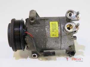 Gebruikte Aircopomp Ford Focus 3 Wagon 1.0 Ti-VCT EcoBoost 12V 125 Prijs € 65,00 Margeregeling aangeboden door Focus Automotive