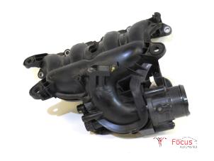 Gebruikte Inlaatspruitstuk BMW 1 serie (F21) 114i 1.6 16V Prijs € 30,00 Margeregeling aangeboden door Focus Automotive