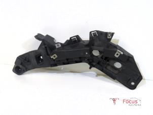 Gebruikte Koplampframe links Fiat Ducato (250) 2.3 D 130 Multijet Minibus Extralongo Prijs € 25,00 Margeregeling aangeboden door Focus Automotive