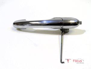 Gebruikte Deurgreep 2Deurs rechts Fiat 500C (312) 0.9 TwinAir 105 Prijs € 55,00 Margeregeling aangeboden door Focus Automotive