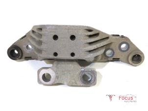 Gebruikte Motorsteun Opel Astra K Sports Tourer 1.6 CDTI 110 16V Prijs € 25,00 Margeregeling aangeboden door Focus Automotive