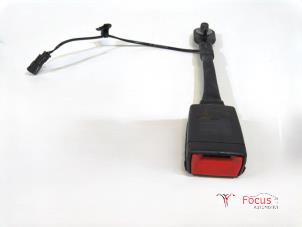 Gebruikte Veiligheidsgordel Insteek links-voor Opel Astra K Sports Tourer 1.6 CDTI 110 16V Prijs € 19,95 Margeregeling aangeboden door Focus Automotive