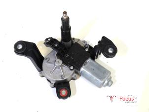 Gebruikte Ruitenwissermotor achter Opel Astra J Sports Tourer (PD8/PE8/PF8) 1.7 CDTi 16V Prijs € 15,00 Margeregeling aangeboden door Focus Automotive