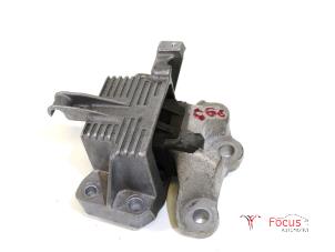 Gebruikte Motorsteun Volvo XC40 (XZ) 1.5 T3 12V Prijs € 64,95 Margeregeling aangeboden door Focus Automotive