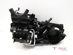 Gebruikte Kachelhuis Volvo XC40 (XZ) 1.5 T3 12V Prijs € 215,00 Margeregeling aangeboden door Focus Automotive