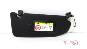 Gebruikte Zonneklep Volvo XC40 (XZ) 1.5 T3 12V Prijs € 34,95 Margeregeling aangeboden door Focus Automotive