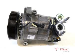 Gebruikte Pomp Airco Volvo XC40 (XZ) 1.5 T3 12V Prijs € 174,95 Margeregeling aangeboden door Focus Automotive