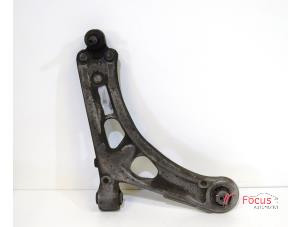 Gebruikte Draagarm rechts-voor Citroen Berlingo 1.6 BlueHDI 75 Prijs € 60,50 Inclusief btw aangeboden door Focus Automotive