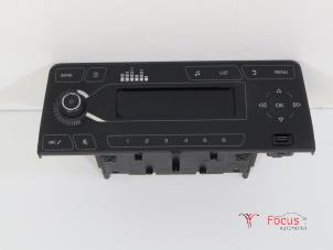 Gebruikte Radio Citroen Berlingo 1.6 BlueHDI 75 Prijs € 90,75 Inclusief btw aangeboden door Focus Automotive