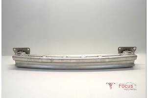 Gebruikte Bumperframe achter Landrover Range Rover Evoque (LVJ/LVS) 2.2 eD4 16V Prijs € 60,00 Margeregeling aangeboden door Focus Automotive