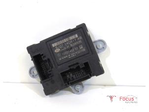 Gebruikte Centrale Deurvergrendelings Module Landrover Range Rover Evoque (LVJ/LVS) 2.2 eD4 16V Prijs € 20,00 Margeregeling aangeboden door Focus Automotive
