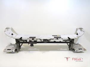 Gebruikte Frontpaneel Landrover Range Rover Evoque (LVJ/LVS) 2.2 eD4 16V Prijs € 275,00 Margeregeling aangeboden door Focus Automotive