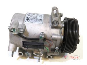 Gebruikte Aircopomp Peugeot 208 II (UB/UH/UP) 1.2 Vti 12V PureTech 75 Prijs € 110,00 Margeregeling aangeboden door Focus Automotive