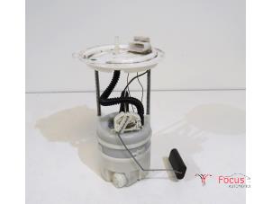 Gebruikte Tank element Pomp Fiat 500X (334) 1.6 E-torq 16V Prijs € 70,00 Margeregeling aangeboden door Focus Automotive