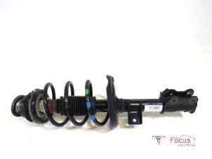 Gebruikte Mac Phersonpoot rechts-voor Fiat 500C (312) 0.9 TwinAir 85 Prijs € 75,00 Margeregeling aangeboden door Focus Automotive