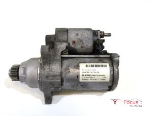 Gebruikte Startmotor Fiat 500X (334) 1.6 E-torq 16V Prijs € 75,00 Margeregeling aangeboden door Focus Automotive