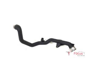 Gebruikte Intercooler Buis Opel Astra K 1.2 Turbo 12V Prijs € 50,00 Margeregeling aangeboden door Focus Automotive