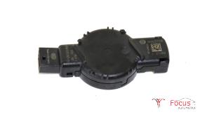 Gebruikte Regensensor Opel Astra K 1.2 Turbo 12V Prijs € 35,00 Margeregeling aangeboden door Focus Automotive