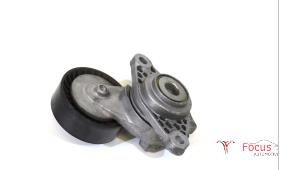Gebruikte Spanrol Multiriem Opel Astra K 1.2 Turbo 12V Prijs € 25,00 Margeregeling aangeboden door Focus Automotive