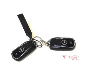 Gebruikte Sleutel Opel Astra K 1.2 Turbo 12V Prijs € 35,00 Margeregeling aangeboden door Focus Automotive