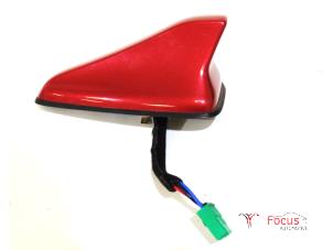 Gebruikte GPS Antenne Kia Ceed (CDB5/CDBB) 1.0i T-GDi 12V Prijs € 75,00 Margeregeling aangeboden door Focus Automotive