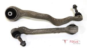Gebruikte Draagarm links-voor BMW 1 serie (F20) 116d 1.6 16V Efficient Dynamics Prijs € 35,00 Margeregeling aangeboden door Focus Automotive