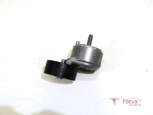 Gebruikte Spanner multiriem Opel Corsa F (UB/UH/UP) 1.2 12V 75 Prijs € 24,95 Margeregeling aangeboden door Focus Automotive