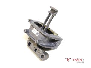 Gebruikte Motorsteun Volkswagen Polo VI (AW1) 1.0 MPi 12V Prijs € 24,95 Margeregeling aangeboden door Focus Automotive