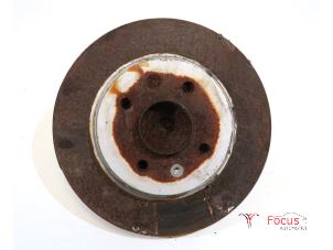 Gebruikte Fusee links-achter Renault Clio V (RJAB) 1.3 TCe 130 16V Prijs € 69,95 Margeregeling aangeboden door Focus Automotive