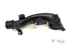 Gebruikte Intercooler Buis Fiat 500 (312) 0.9 TwinAir 80 Prijs € 24,95 Margeregeling aangeboden door Focus Automotive