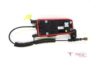 Gebruikte Schakelmechaniek Seat Leon (KLB) 1.4 TSI e-HYBRID 204 16V Prijs € 125,00 Margeregeling aangeboden door Focus Automotive