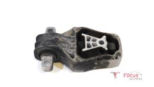 Gebruikte Motorsteun Mercedes A (W176) 1.5 A-180 CDI, A-180d 16V Prijs € 19,95 Margeregeling aangeboden door Focus Automotive