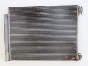 Gebruikte Airco Radiateur Renault Scénic IV (RFAJ) 1.3 TCE 140 16V Prijs € 34,95 Margeregeling aangeboden door Focus Automotive
