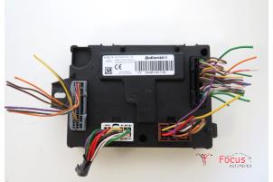 Gebruikte BCM Renault Clio IV (5R) 0.9 Energy TCE 90 12V Prijs € 34,95 Margeregeling aangeboden door Focus Automotive