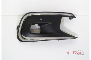 Gebruikte Afdekplaat mistlamp rechts Citroen C4 Picasso (3D/3E) 1.6 16V eTHP Prijs € 34,95 Margeregeling aangeboden door Focus Automotive