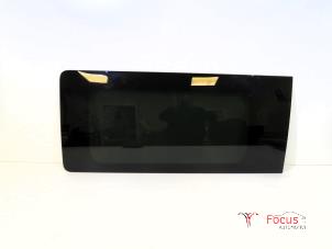 Gebruikte Laaddeurruit zijkant Ford Transit Custom 2.0 TDCi 16V Eco Blue 185 Prijs € 199,95 Margeregeling aangeboden door Focus Automotive