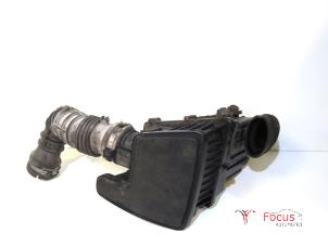 Gebruikte Luchtfilterhuis Renault Twingo II (CN) 1.5 dCi 90 FAP Prijs € 49,95 Margeregeling aangeboden door Focus Automotive