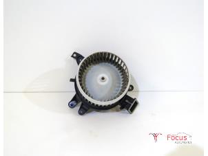 Gebruikte Chaufage Ventilatiemotor Fiat 500X (334) 1.6 E-torq 16V Prijs € 39,95 Margeregeling aangeboden door Focus Automotive