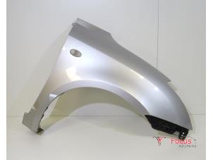 Gebruikte Voorscherm rechts Suzuki Swift (ZA/ZC/ZD1/2/3/9) 1.3 VVT 16V Prijs € 145,00 Margeregeling aangeboden door Focus Automotive