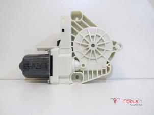 Gebruikte Motor electrisch raam Audi A1 Sportback (8XA/8XF) 1.0 TFSI Ultra 12V Prijs € 9,95 Margeregeling aangeboden door Focus Automotive