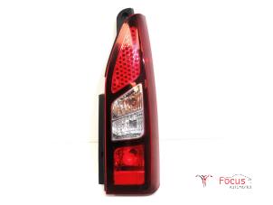 Gebruikte Achterlicht rechts Citroen Berlingo Cinqspace, Multispace 1.2 12V PureTech 110 Prijs € 69,95 Margeregeling aangeboden door Focus Automotive