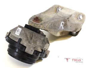 Gebruikte Motorsteun BMW 1 serie (F20) 114i 1.6 16V Prijs € 14,95 Margeregeling aangeboden door Focus Automotive