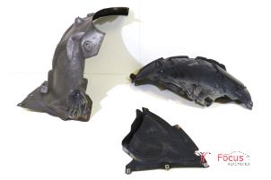 Gebruikte Slijkweerder BMW 1 serie (F20) 114i 1.6 16V Prijs € 55,00 Margeregeling aangeboden door Focus Automotive