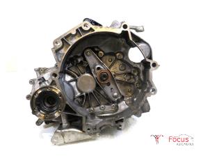 Gebruikte Versnellingsbak Volkswagen Polo V (6R) 1.2 12V BlueMotion Technology Prijs € 249,95 Margeregeling aangeboden door Focus Automotive