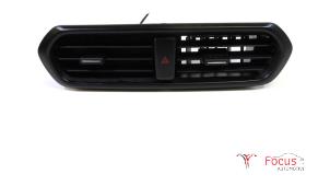 Gebruikte Luchtrooster Dashboard Ford EcoSport (JK8) 1.0 EcoBoost 12V 125 Prijs € 34,95 Margeregeling aangeboden door Focus Automotive