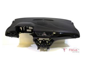 Gebruikte Dashboard Opel Corsa E 1.4 16V Prijs € 450,00 Margeregeling aangeboden door Focus Automotive